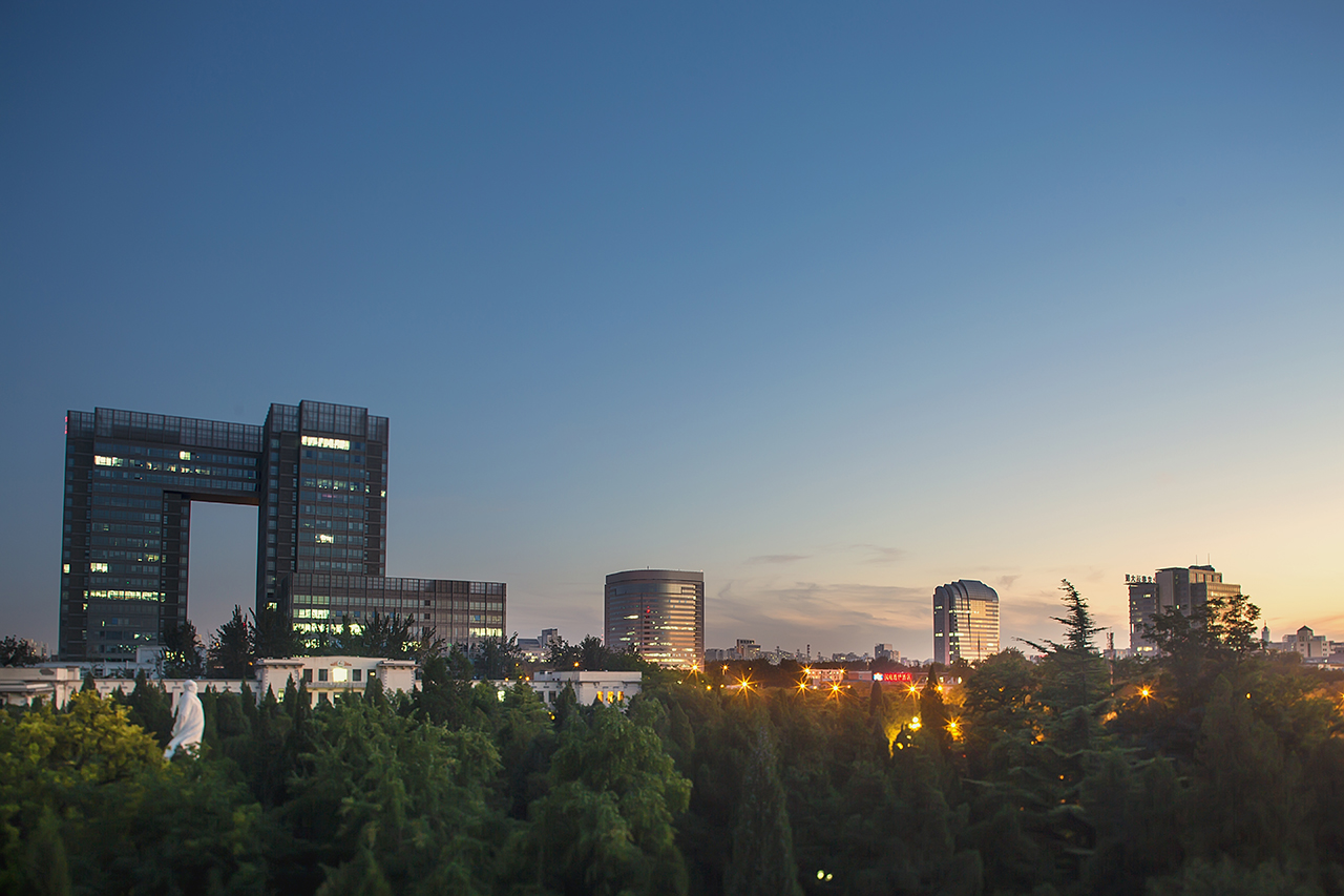 北京科技大学