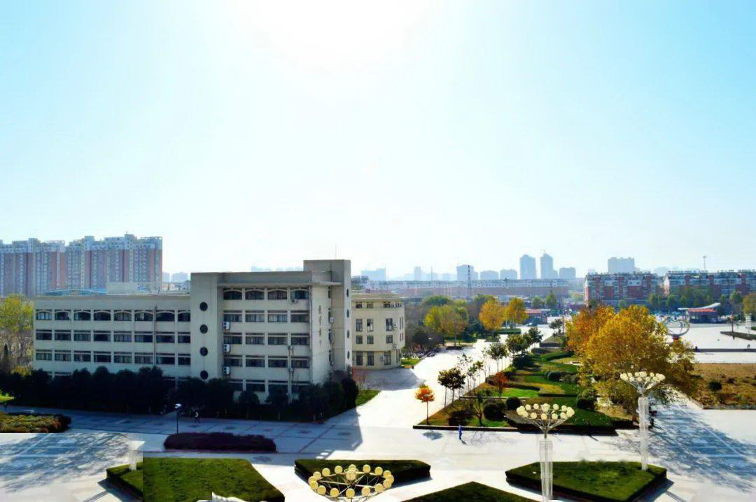 菏泽学院 早安青春