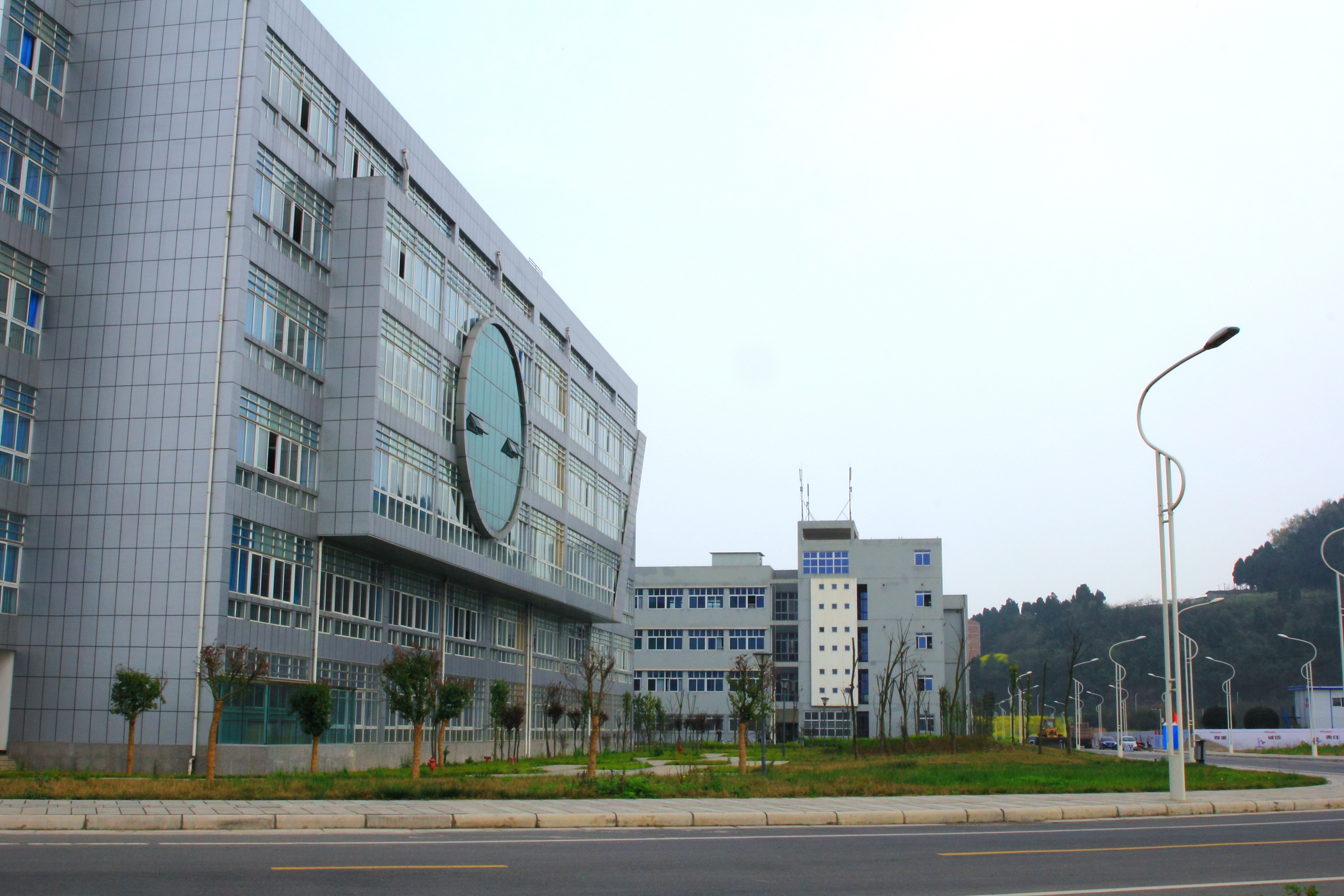绵阳师范学院 早安青春