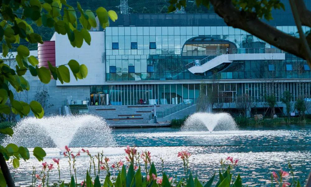 成都工业学院 校園文化